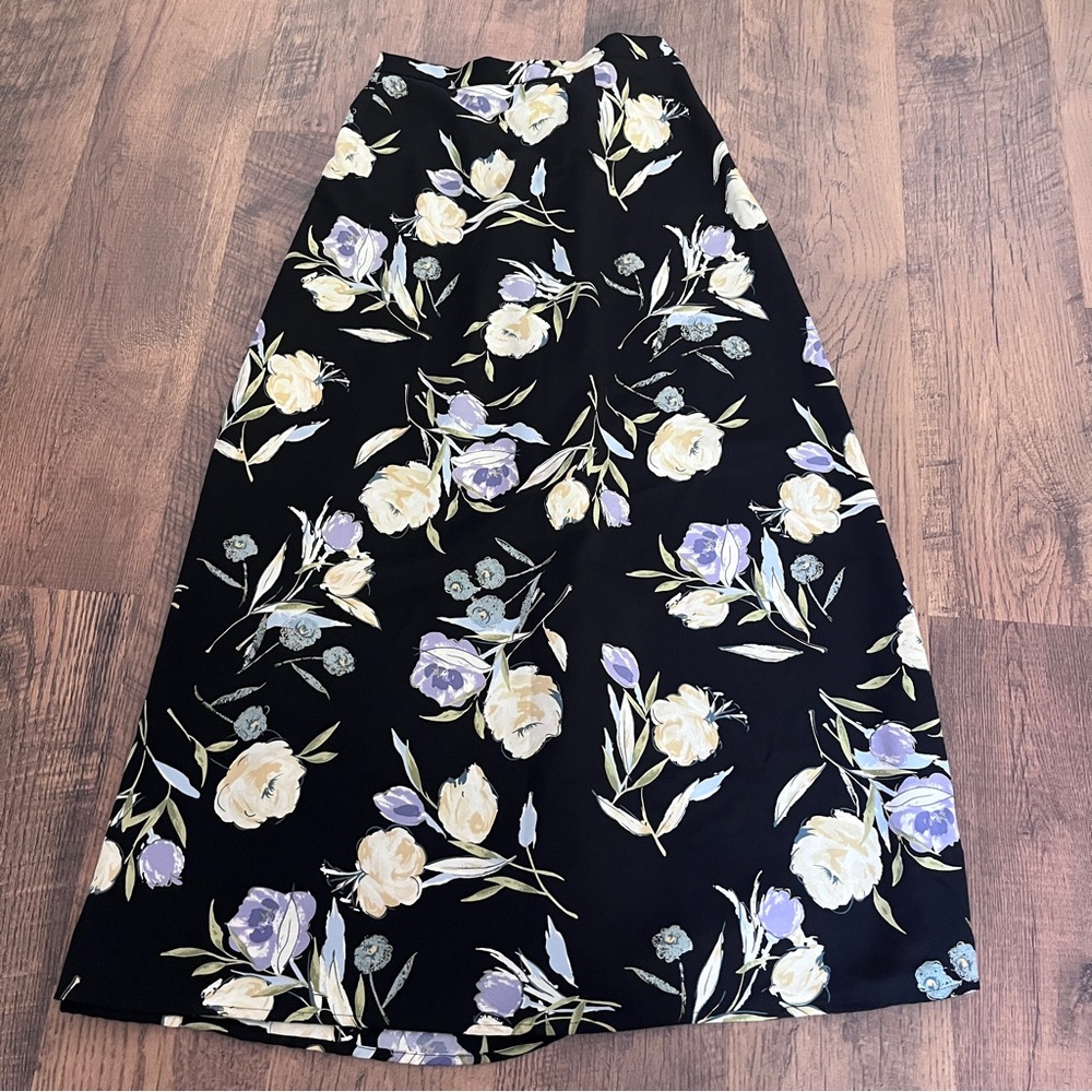 Floral midi skirt